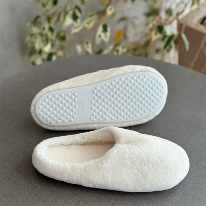 Pantufa Adulto de Plush Feminina OFF